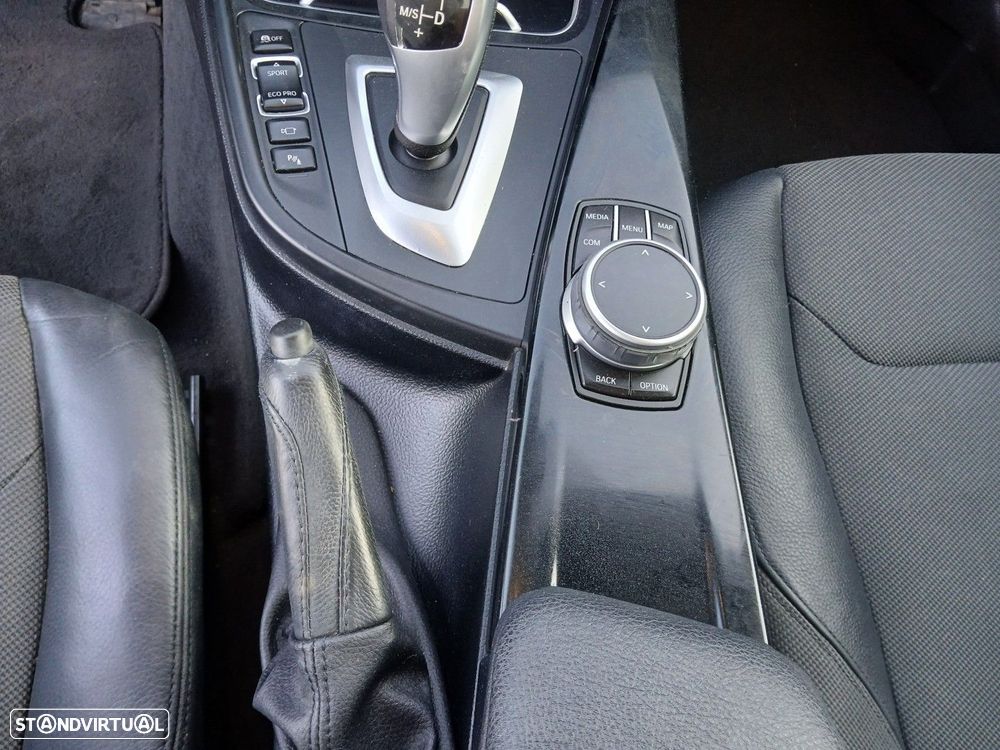 BMW 320 d Aut. - 27