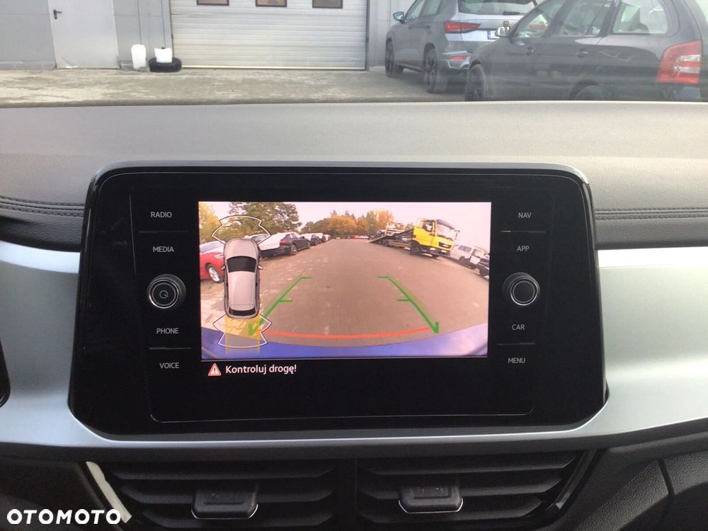 Volkswagen T-Roc 1.5 TSI Life Plus DSG - 14