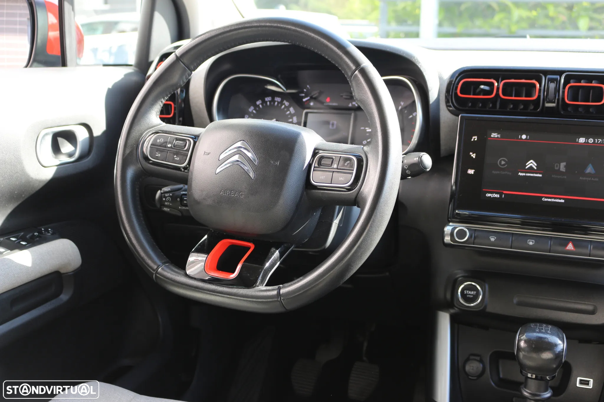 Citroën C3 Aircross 1.2 PureTech Shine - 11