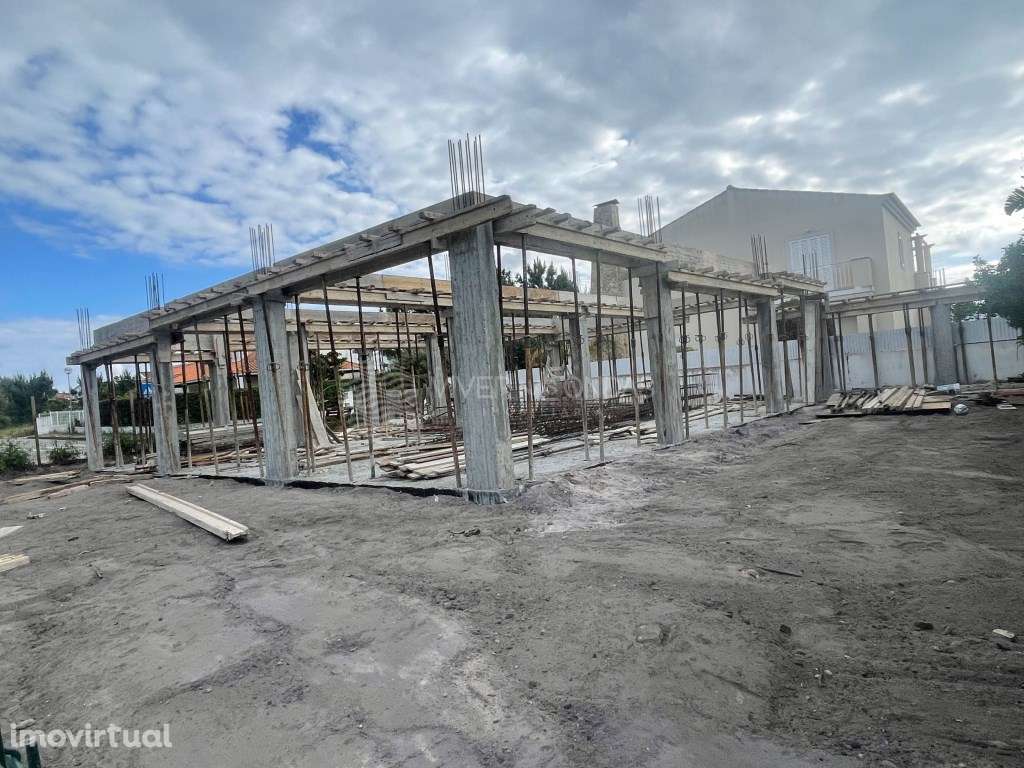 Moradia T3 térrea NOVA | Lote 501m2 | Lagoa de Albufeira | Sesimbra - Grande imagem: 3/16