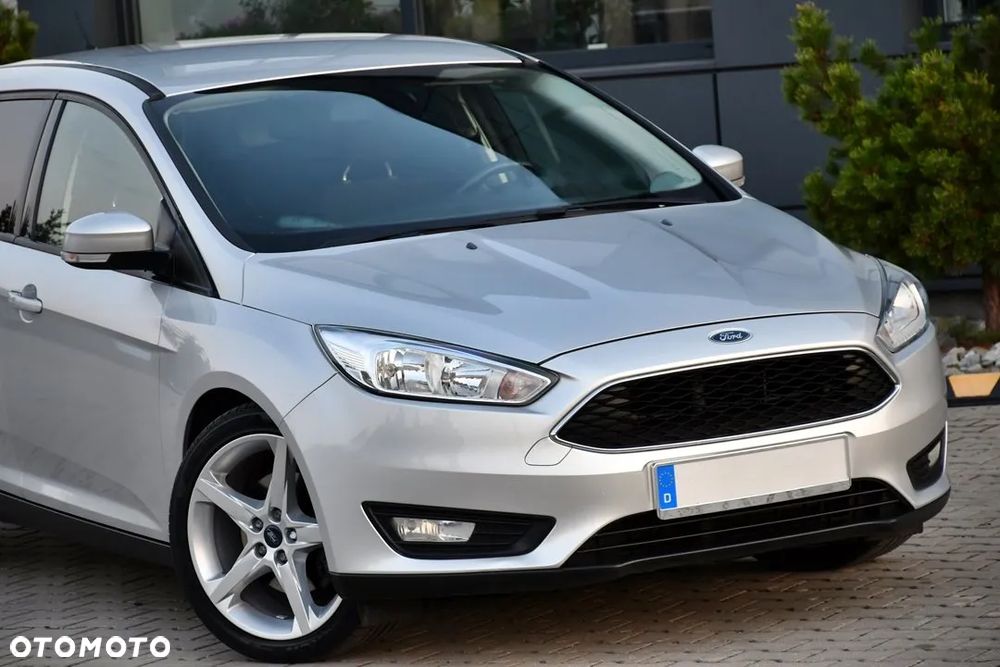 Ford Focus 2.0 TDCi SYNC Edition ASS - 9