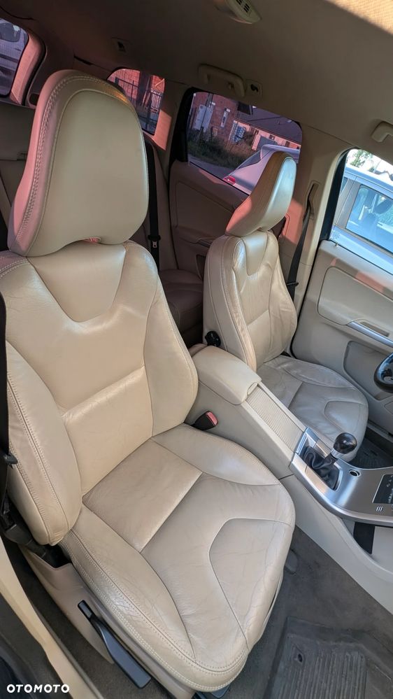 Volvo XC 60 D5 AWD - 7
