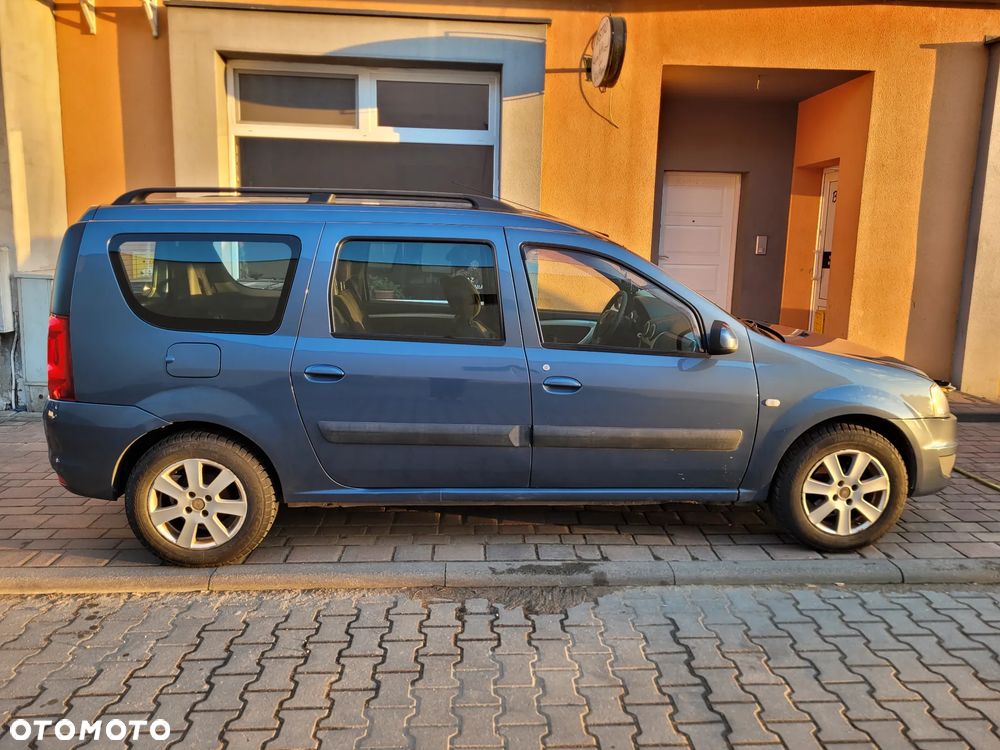 Dacia Logan - 1