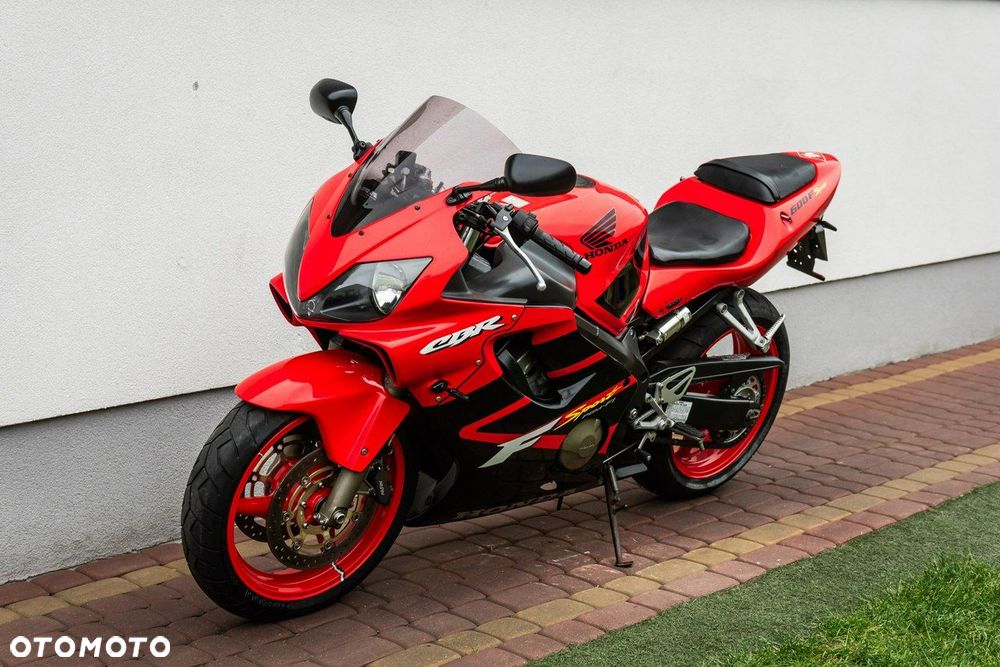Honda CBR - 7
