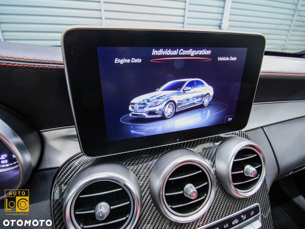 Mercedes-Benz Klasa C AMG 63 S AMG Speedshift 7G-MCT - 23
