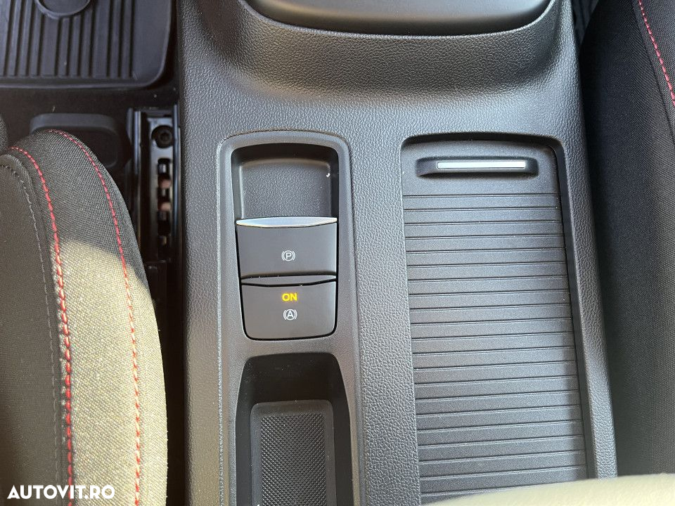 Ford Focus - 19