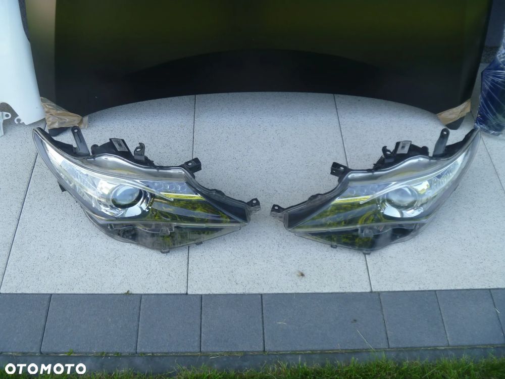 TOYOTA AURIS II KOMBI LIFT 2015 LEWA LAMPA LED W KLAPĘ ŁADNA ORYGINAŁ - 8