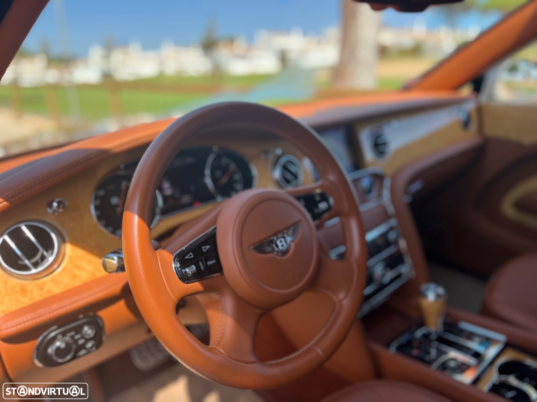 Bentley Mulsanne Standard - 33