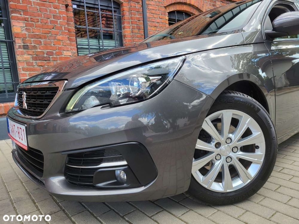 Peugeot 308 - 41
