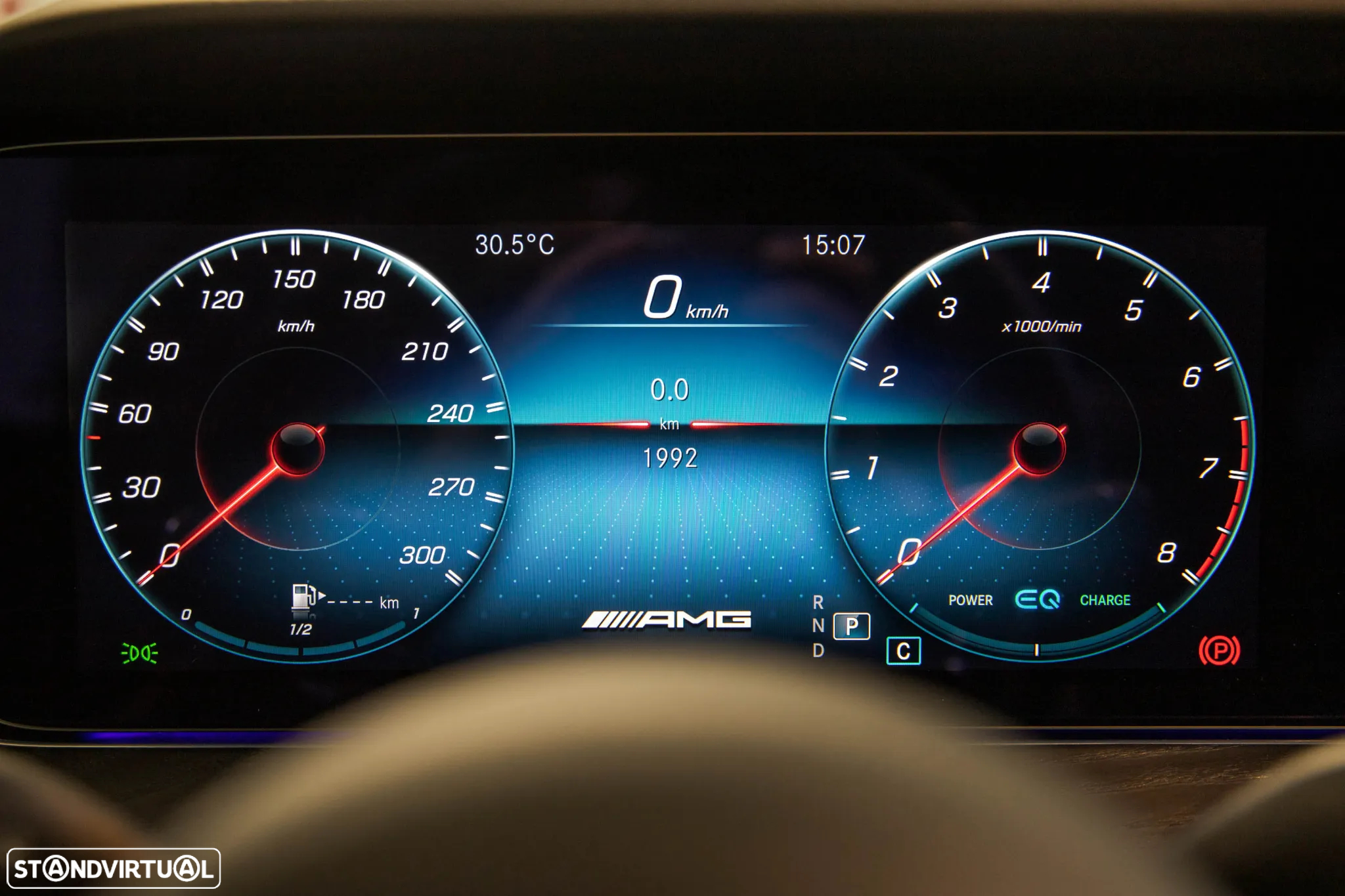 Mercedes-Benz E 53 AMG 4Matic+ - 28