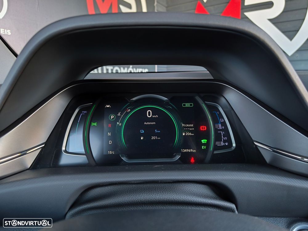 Hyundai Ioniq - 17
