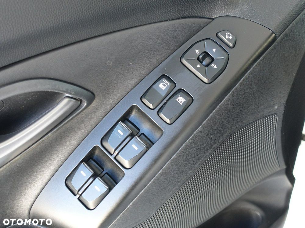 Hyundai ix35 - 16