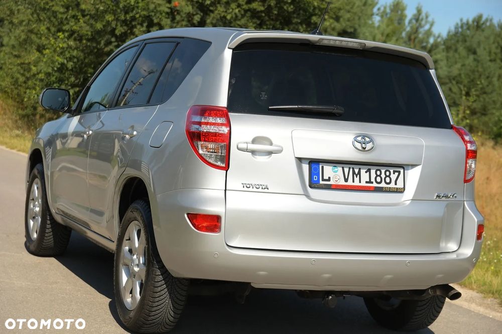 Toyota RAV4 2.0 VVT-i Prestige - 6