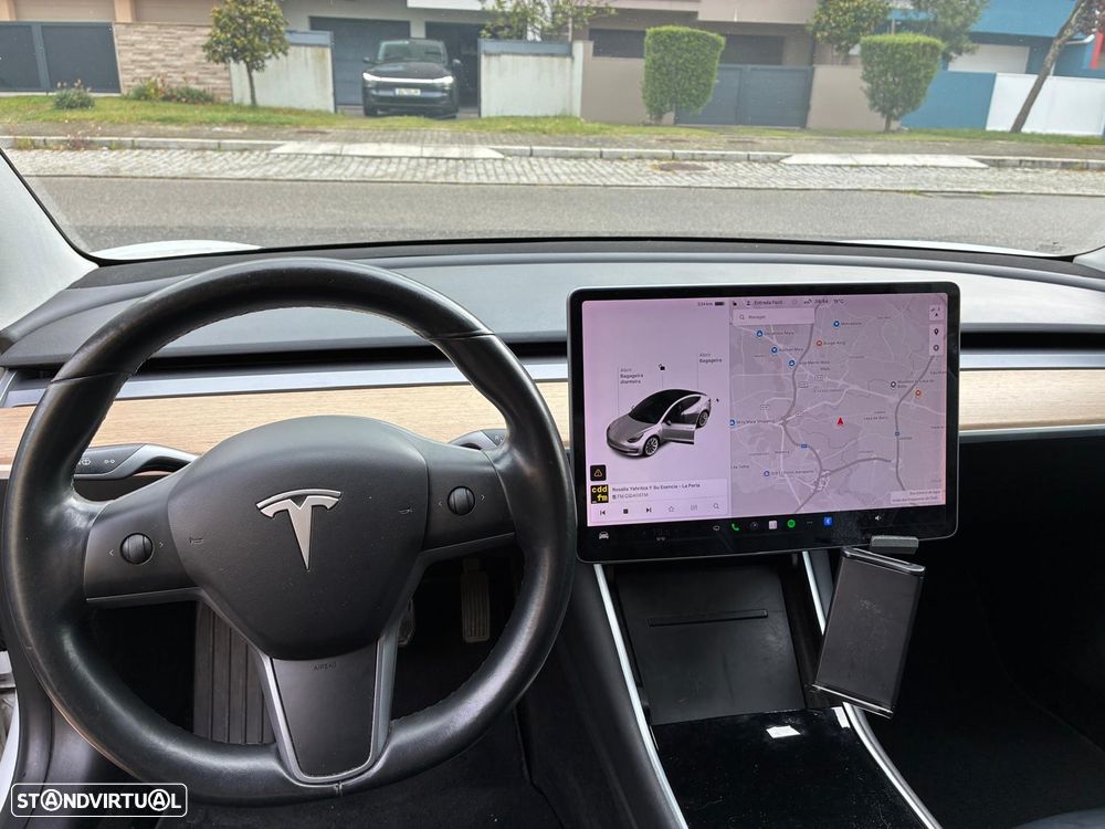Tesla Model 3 Long-Range RWD - 7