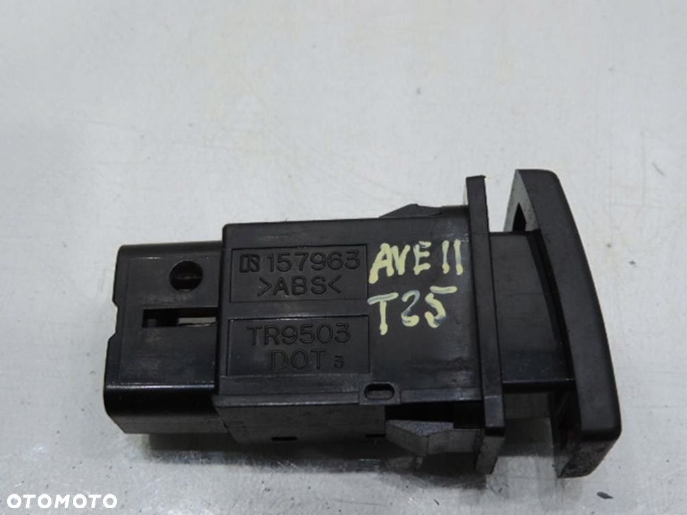 PRZEŁĄCZNIK AWARYJNYCH TOYOTA AVENSIS T25 - 3