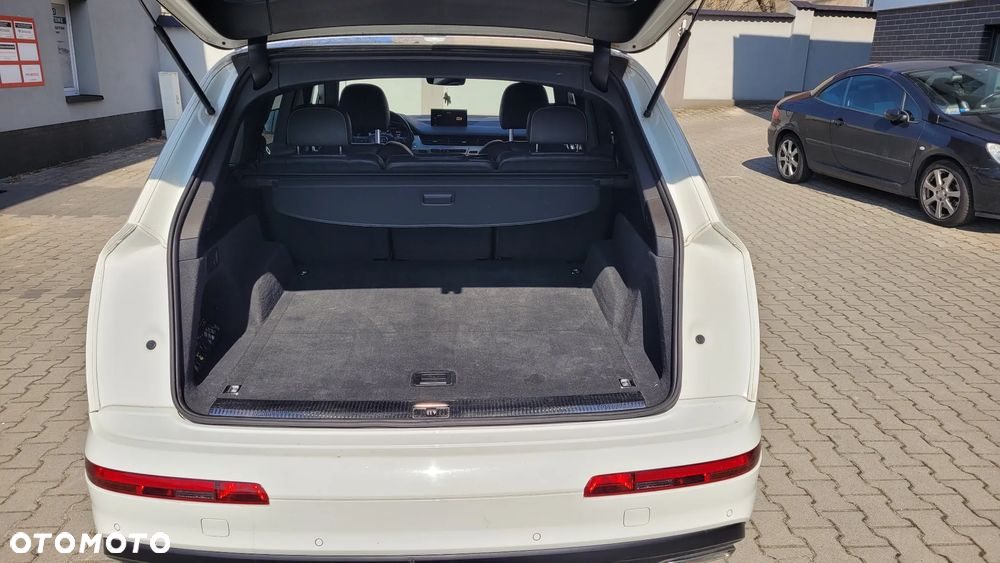 Audi Q7 3.0 TDI ultra Quattro Tiptronic - 8