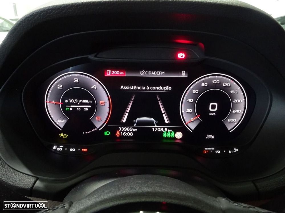 Audi Q2 30 TDI Advanced - 14