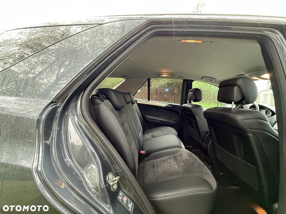 Mercedes-Benz ML 300 CDI 4-Matic - 31