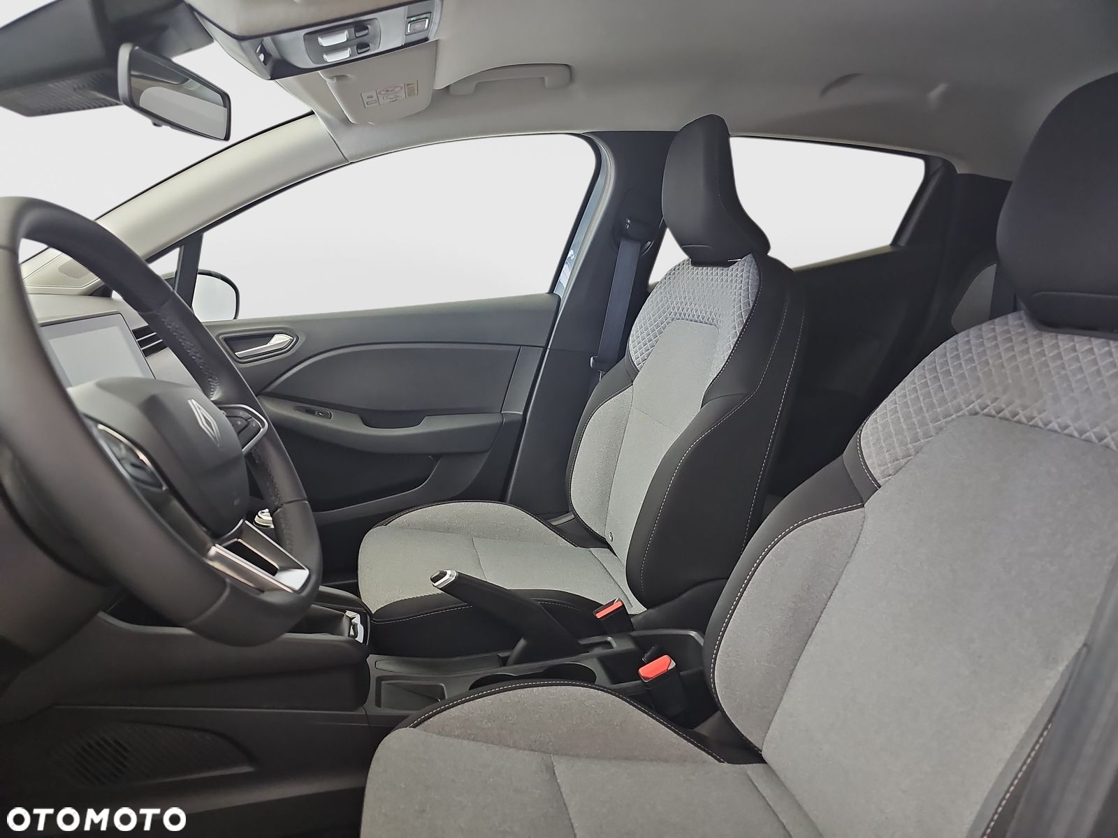 Renault Clio 1.0 TCe Evolution - 10