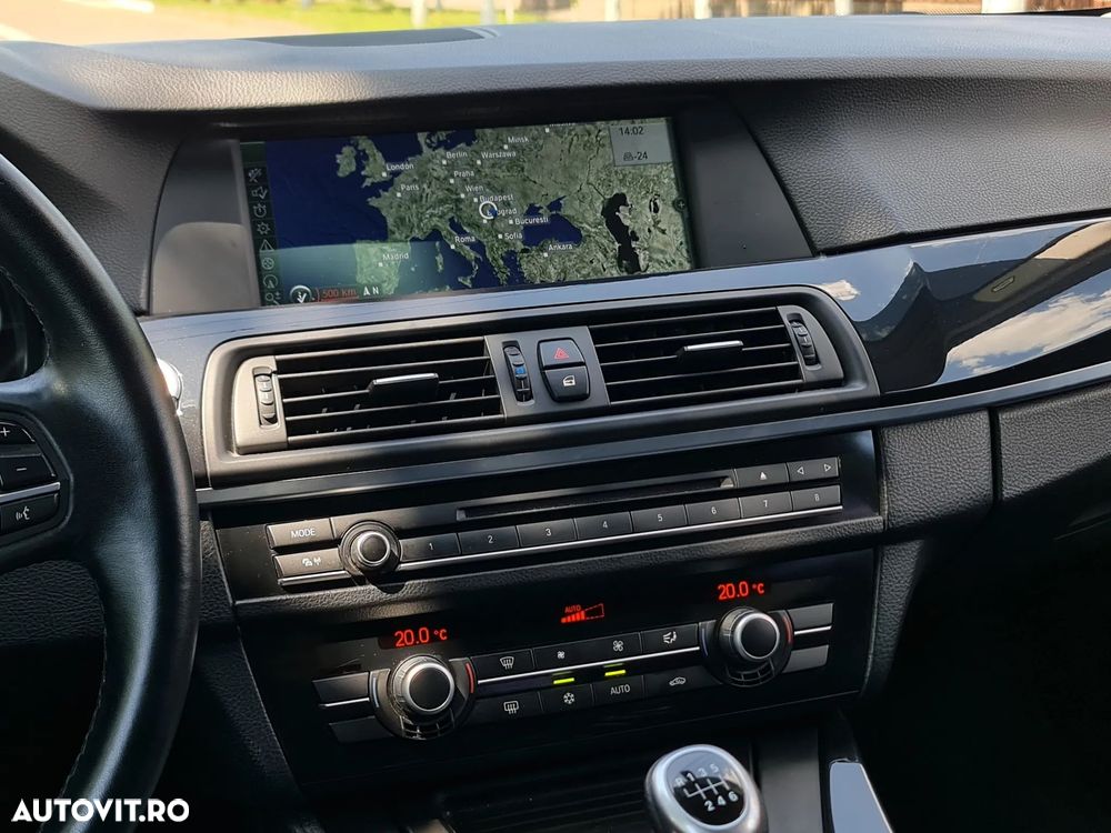 BMW Seria 5 520d - 13