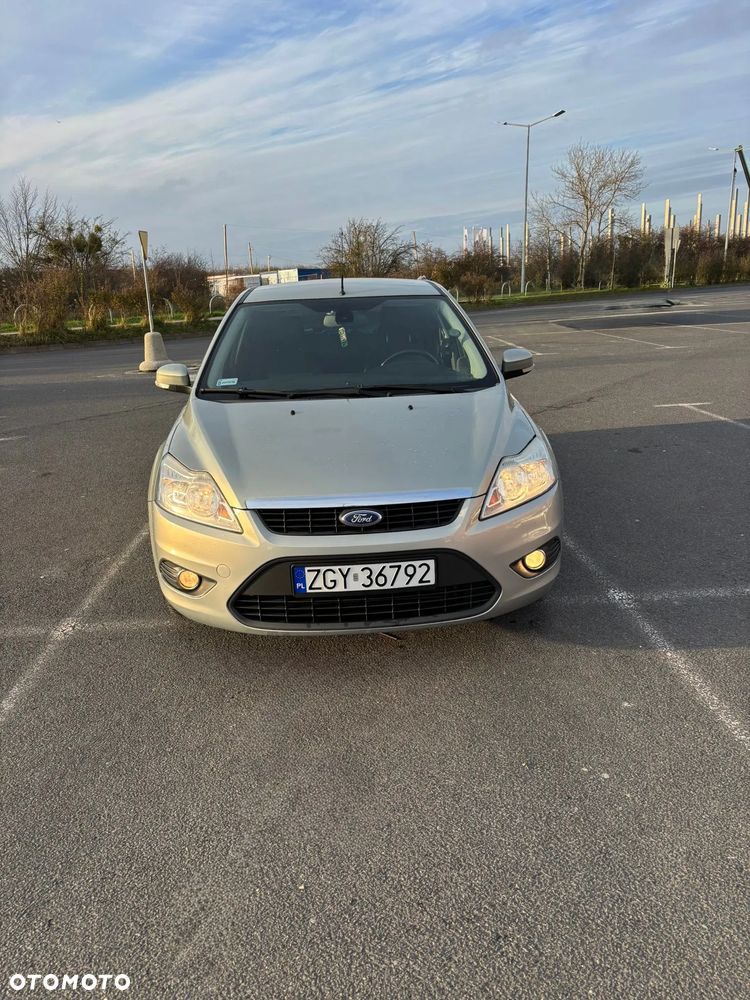 Ford Focus - 1