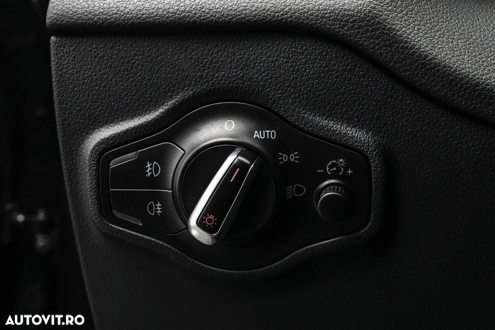 Audi Q5 2.0 TDI Quattro S tronic Design - 24