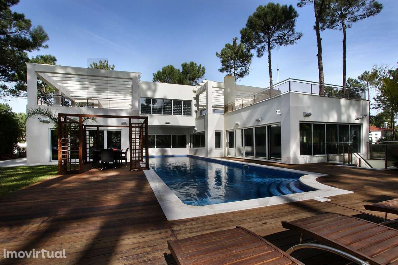 Moradia de Luxo para Arrendamento Anual ou Férias - Grande imagem: 2/32