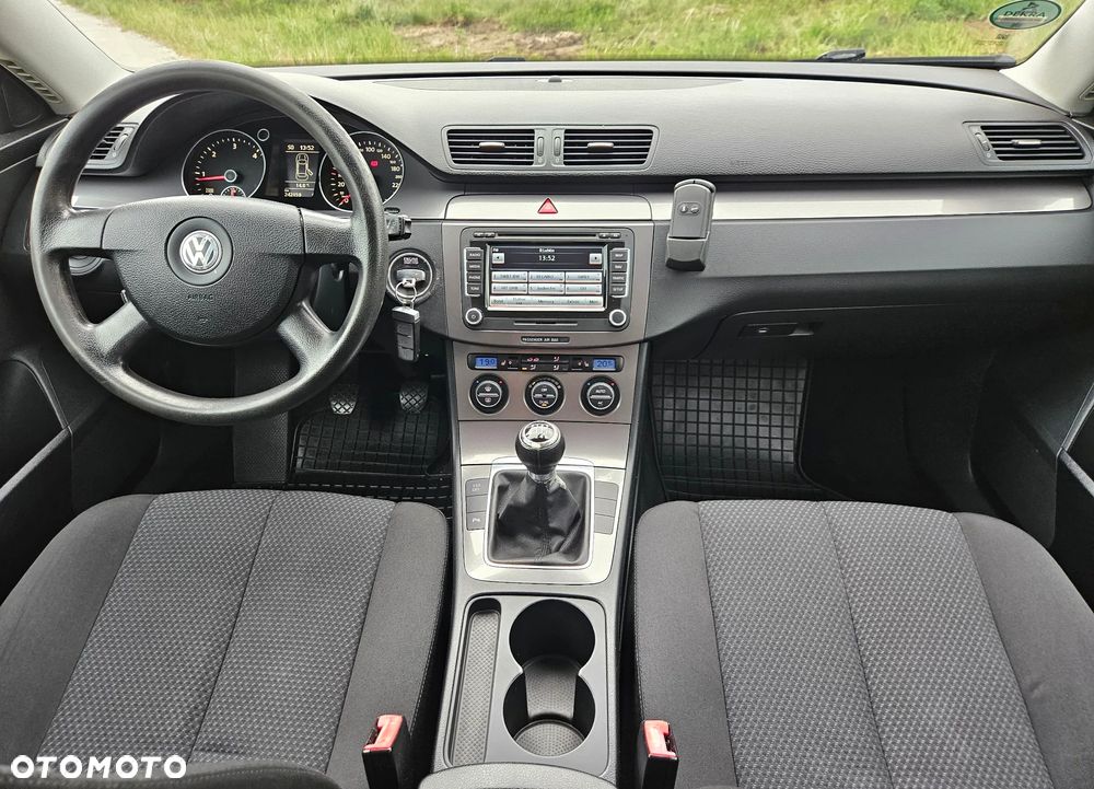 Volkswagen Passat ver-variant-2-0-tdi-trendline - 6