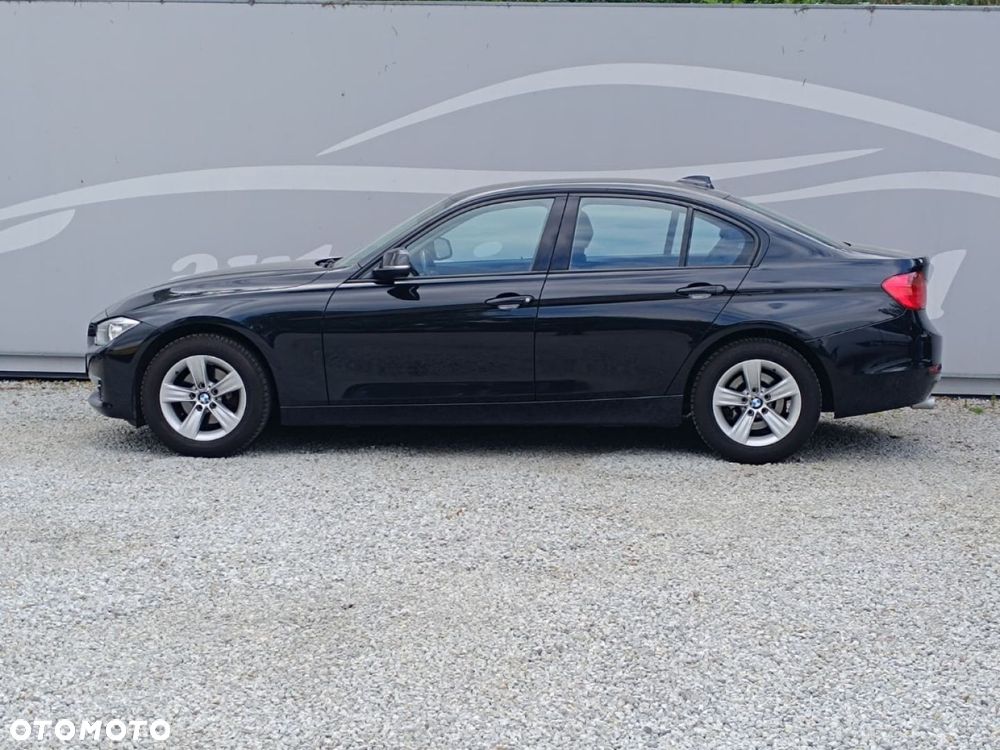 BMW Seria 3 - 17