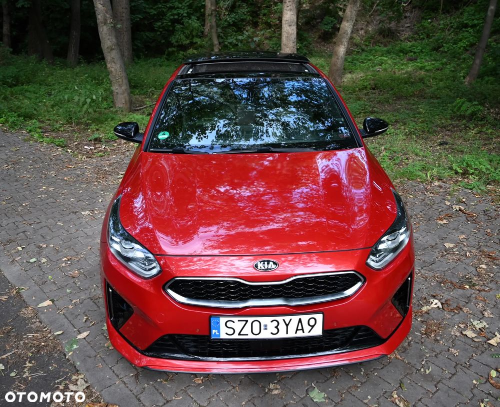 Kia ProCeed - 13