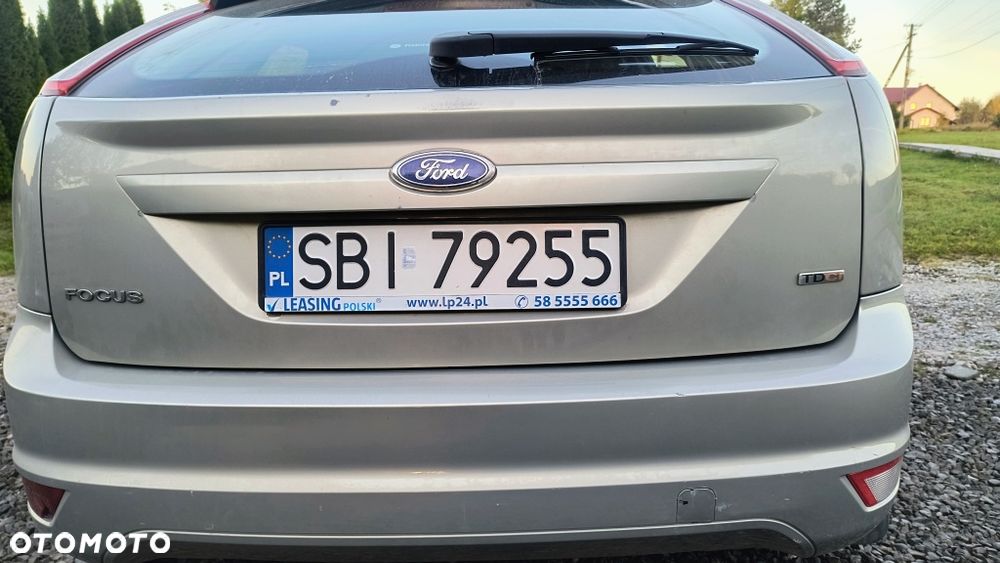 Ford Focus - 8
