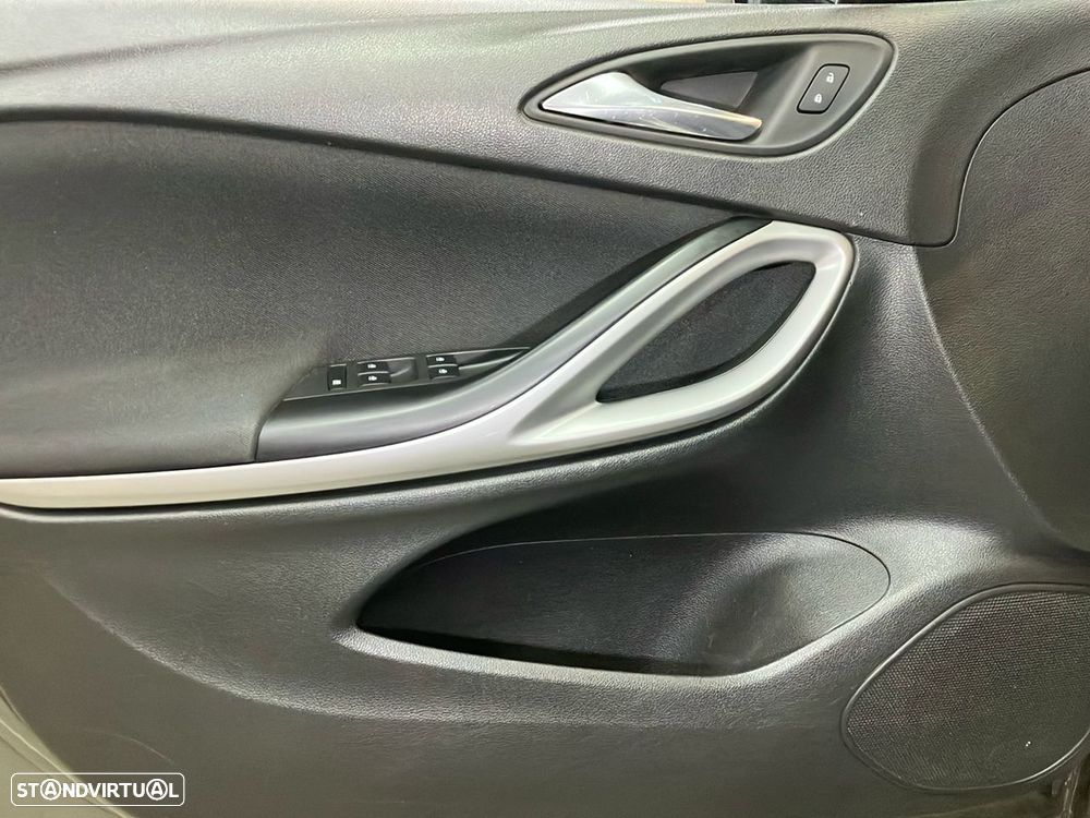 Opel Astra - 20