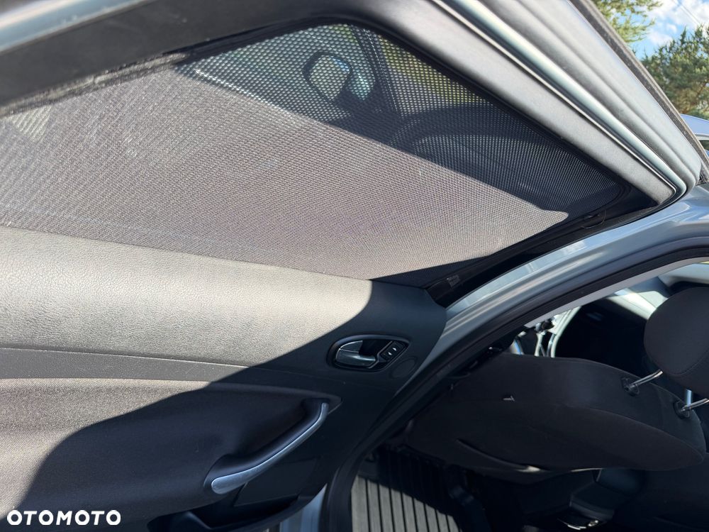 Ford Mondeo 2.0 Titanium - 16