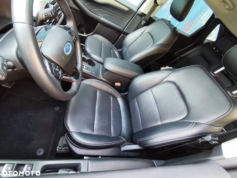 Ford Kuga 1.5 EcoBoost AWD Titanium ASS - 24