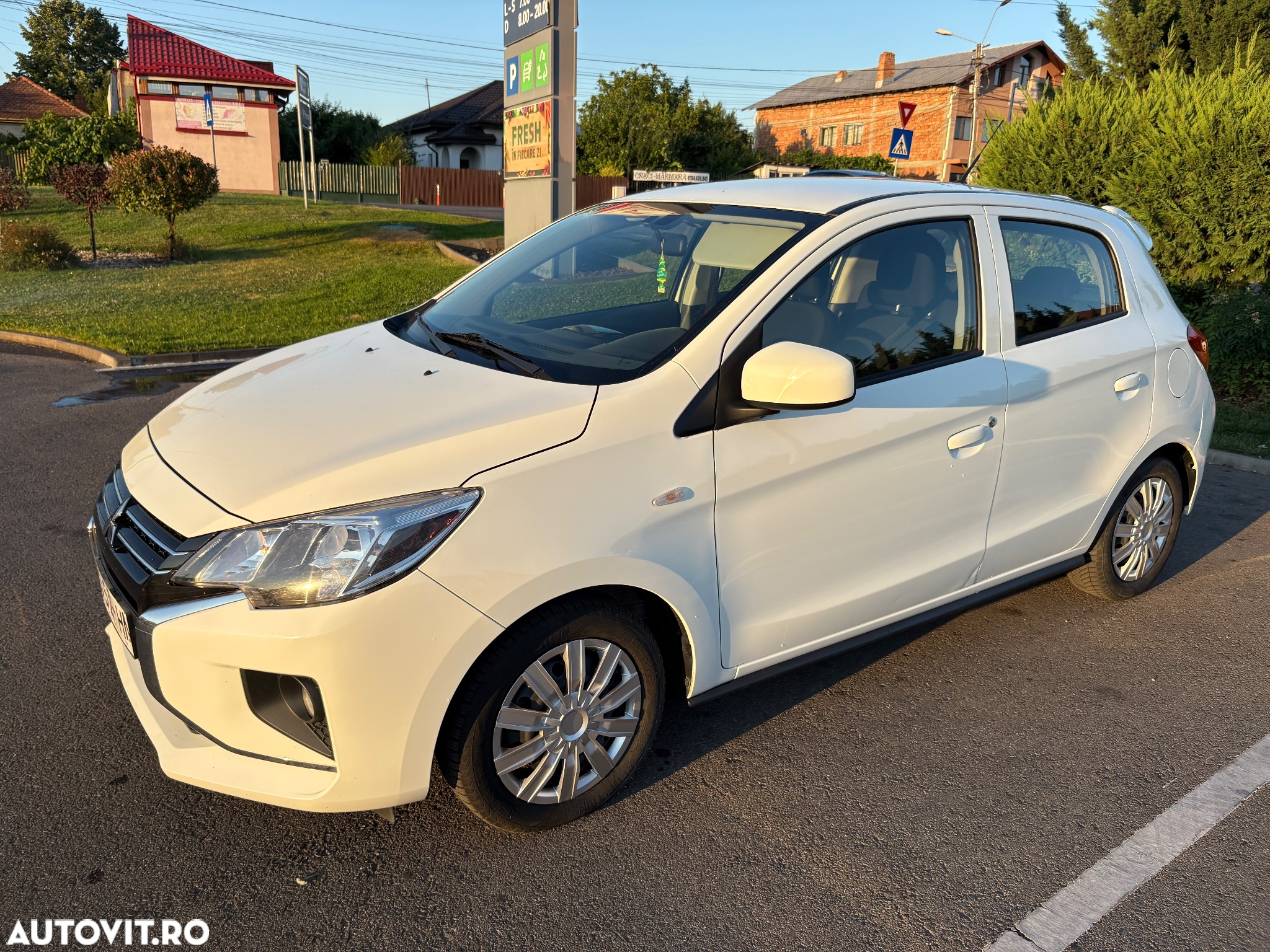 Mitsubishi Space Star AS&G 1.2 Top - 25