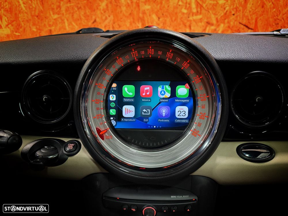 MINI Clubman Cooper D - 13