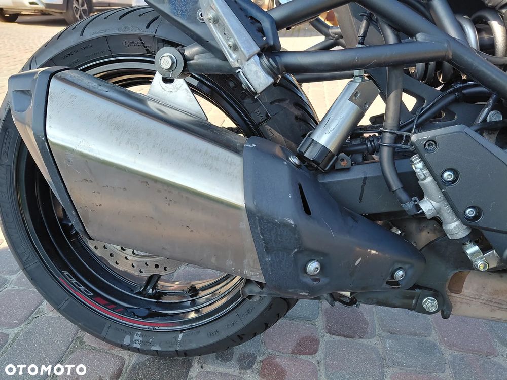 Kawasaki Versys 1000 - 16
