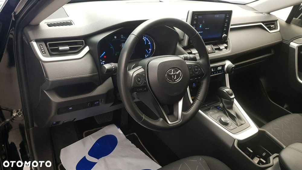 Toyota RAV4 - 15