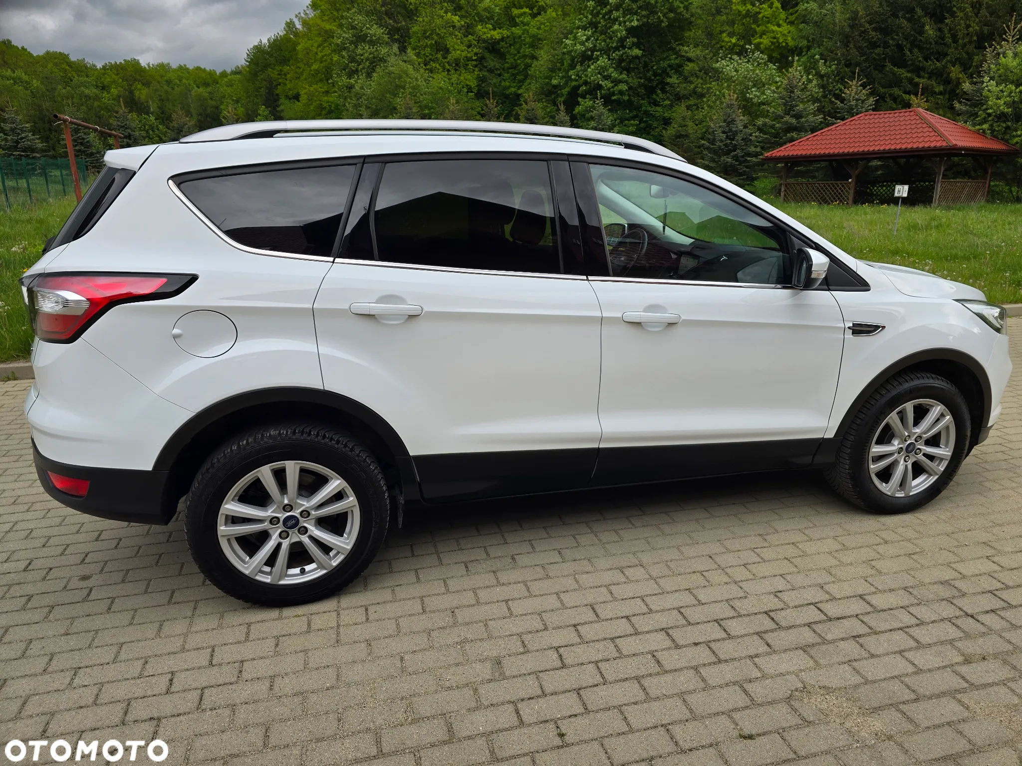 Ford Kuga 1.5 EcoBoost 2x4 SYNC - 13
