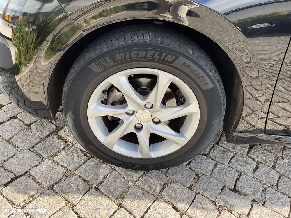 Peugeot 208 1.2 VTi Active - 14