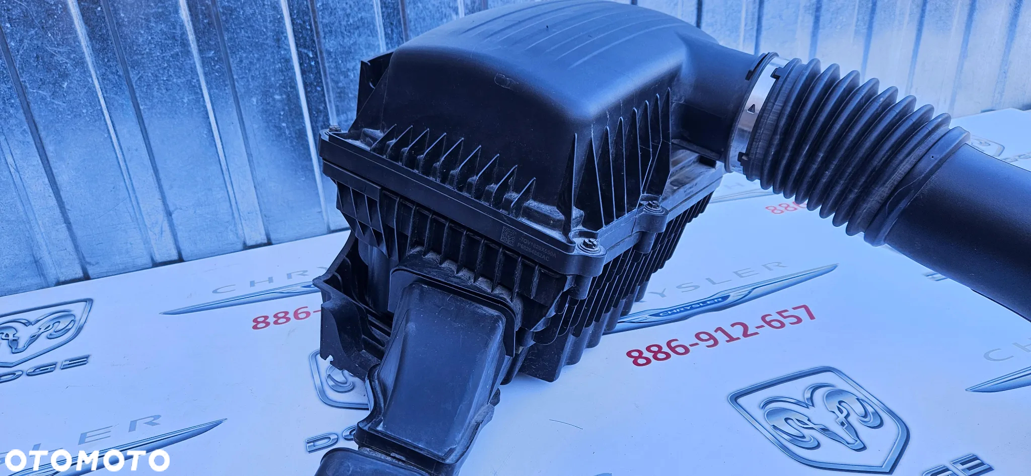 RAM 1500 V 5 2019- 4X4 5.7 HEMI kompletna obudowa filtra powietrza Filtr powietrza Dolot Łapacz Obudowa Mocowanie filtra P68264882AC 68319607AB - 4