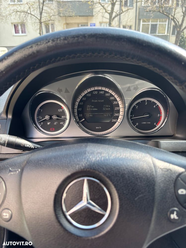 Mercedes-Benz C 200 CDI - 8
