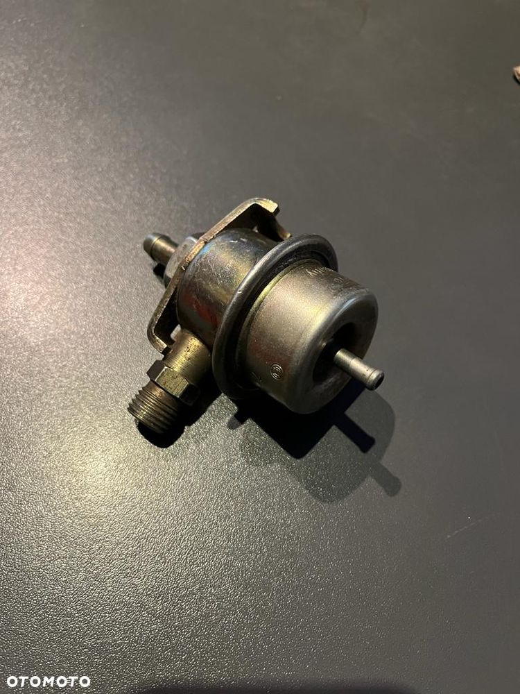 REGULATOR CIŚNIENIA PALIWA FORD CITROEN LANCIA 0280160216 BOSCH - 2