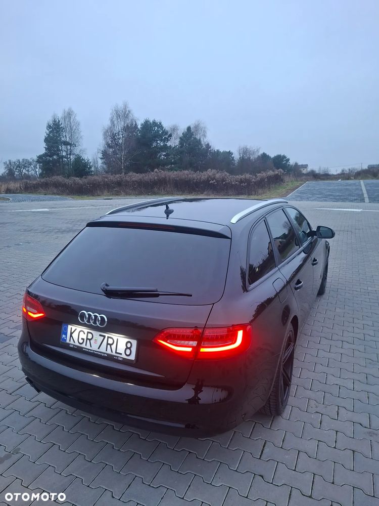 Audi A4 Avant 2.0 TDI DPF quattro S tronic S line Sportpaket - 9