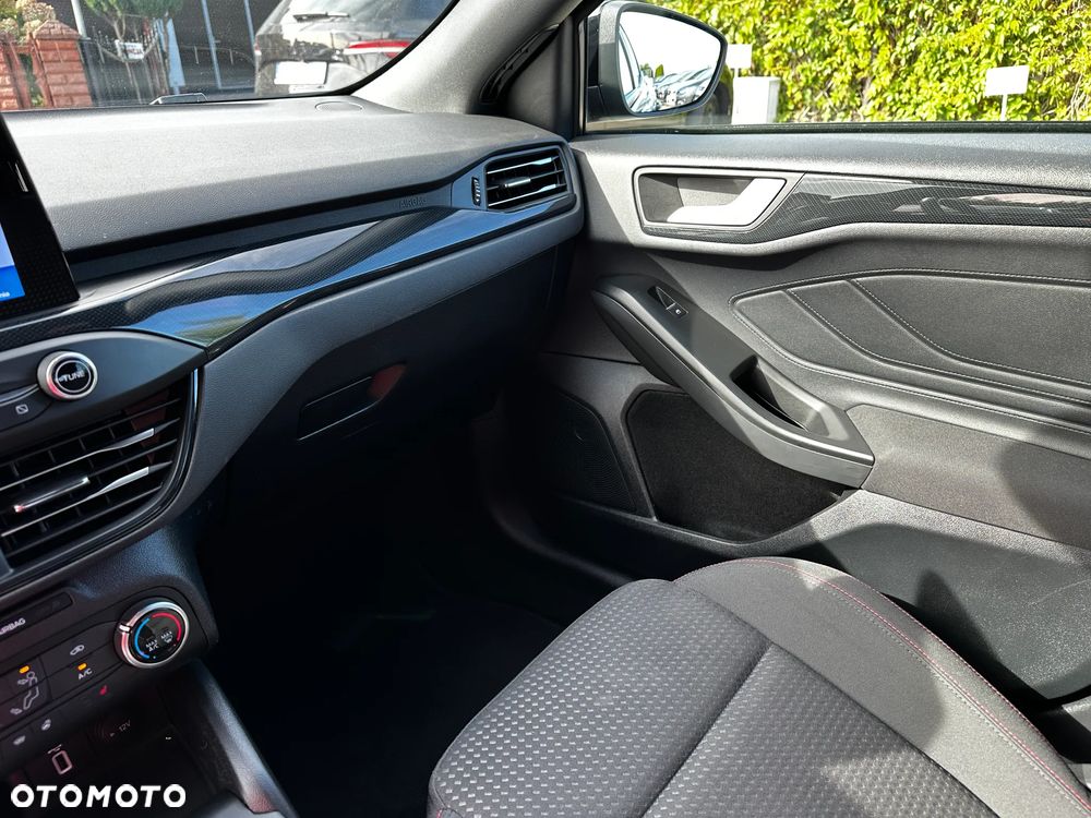 Ford Focus - 18