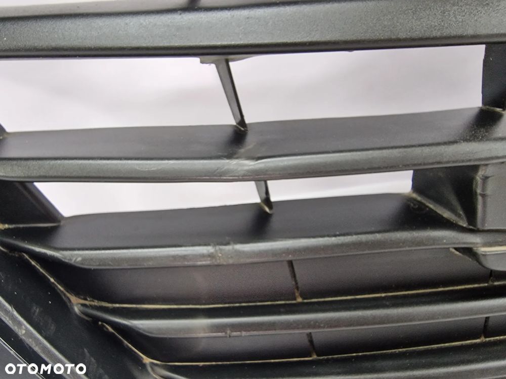 MAZDA 3 BM 13- ATRAPA / GRILL PRZEDNI PRZÓD , NR BJS7-50712 , NR AUKCJI GR32 - 8