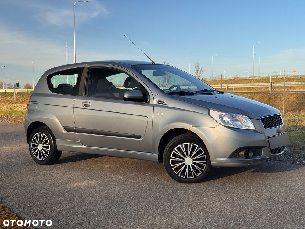 Chevrolet Aveo 1.2 LS - 11