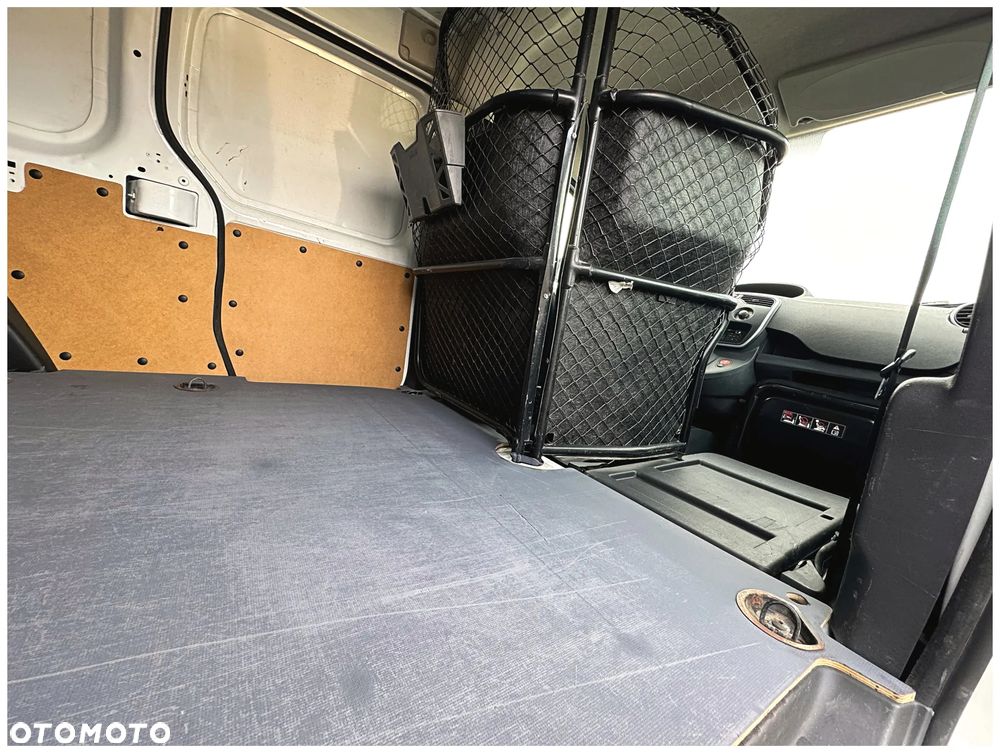 Renault Kangoo Maxi - 23