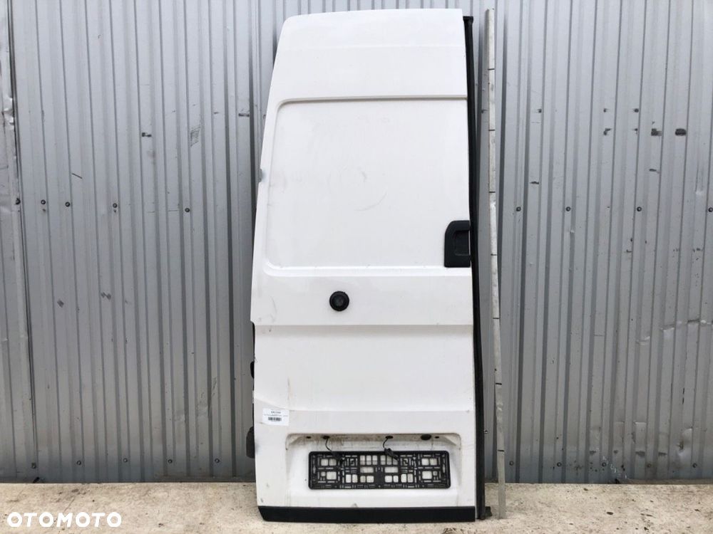 DRZWI TYLNE LEWE  MAN TGE Autobus 2017 - 2022 2.0 TDI 130 kW [177 KM] olej napędowy 2017 - 2022 - 1