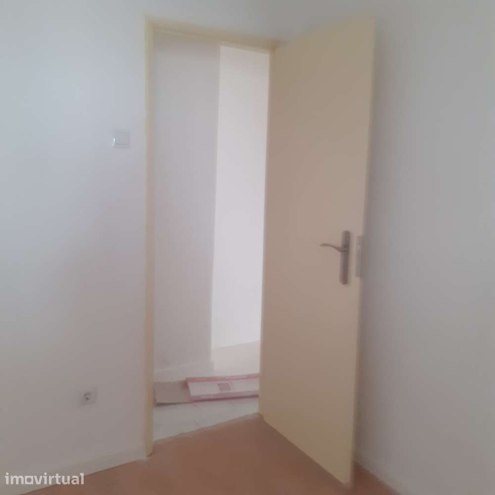 Casa Toda Restaurada em Gueifães - Maia - Grande imagem: 5/11